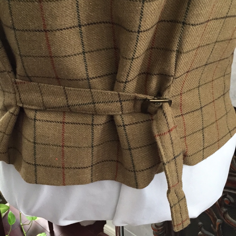๐Sale๐๐ฅHolland &Holland London Suede Vintage Vest - Picture 6 of 11